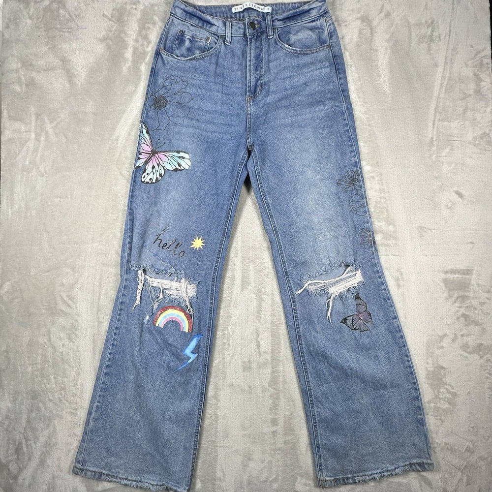 Tinseltown Womens Light Wash Denim Jeans Distressed Butterfly Rainbow Graphic 9